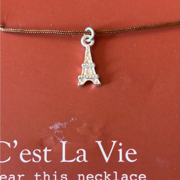 Silver Eiffel Tower Necklace -NWT - Picture 1 of 8